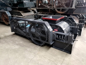 2PG610*400对辊深夜在线免费观看发货现场_发往福建_鹅卵石制砂