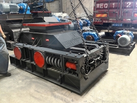 2PC800*600对辊深夜在线免费观看发往广东_破碎钙石