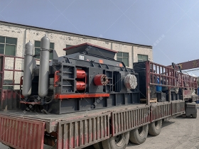 2PG1510制砂专用设备液压对辊深夜黄色福利发往湖北