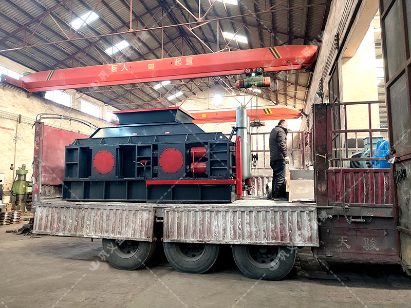 2PGY1500x1000型液压对辊深夜在线免费观看发往云南昆明