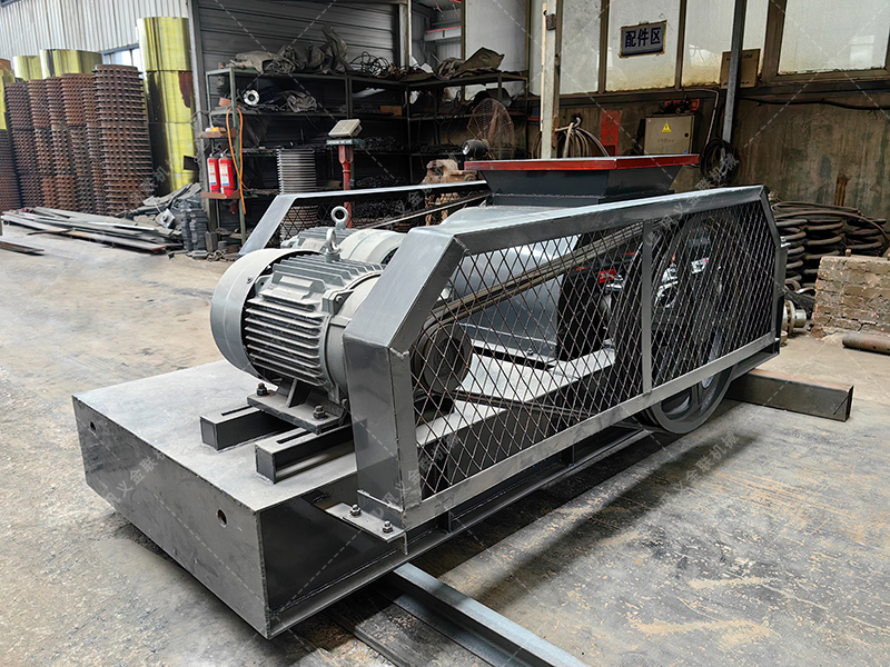 双齿辊深夜在线免费观看为什么被称为“狼牙深夜在线免费观看”？它真有那么厉害吗？