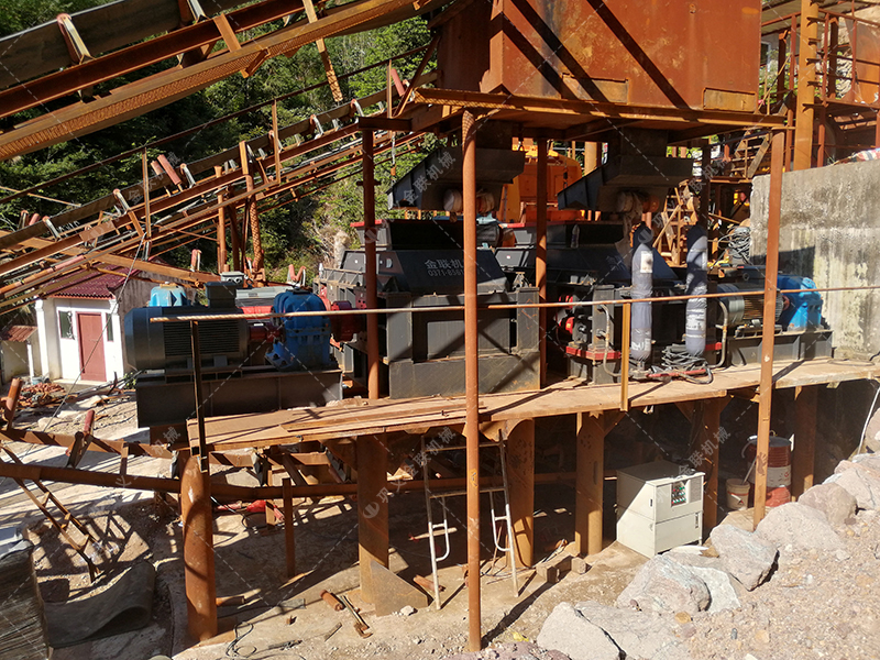 2025 年制砂设备新趋势：全自动液压对辊深夜黄色福利为何成行业优选？